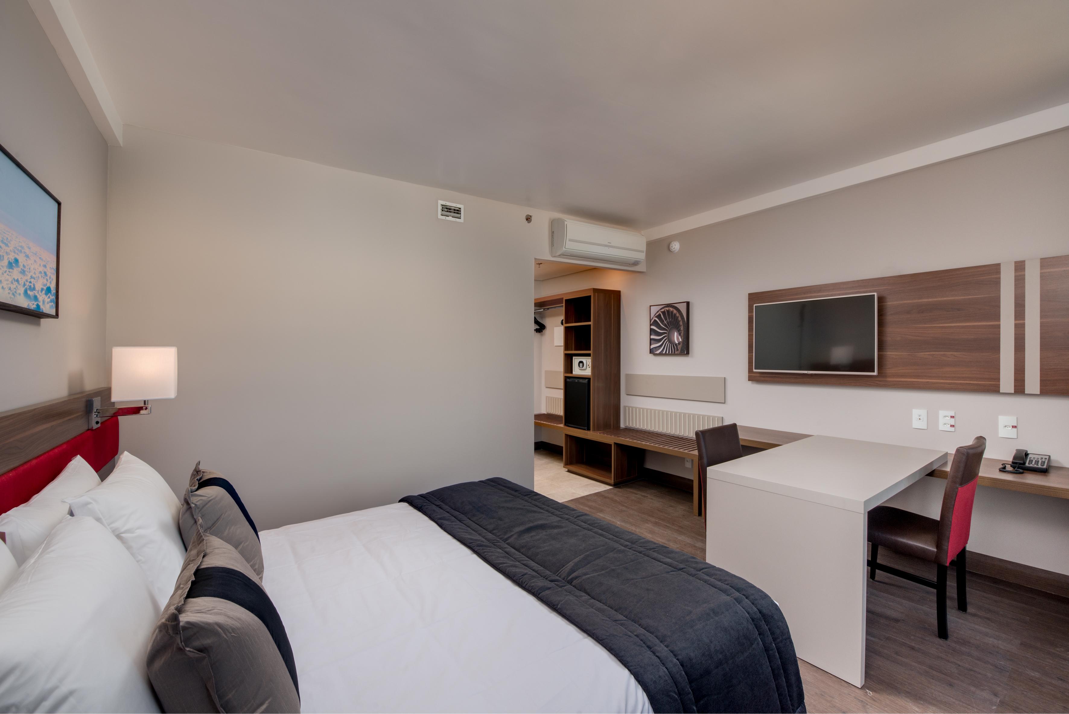 Linx Confins Hotel Екстериор снимка