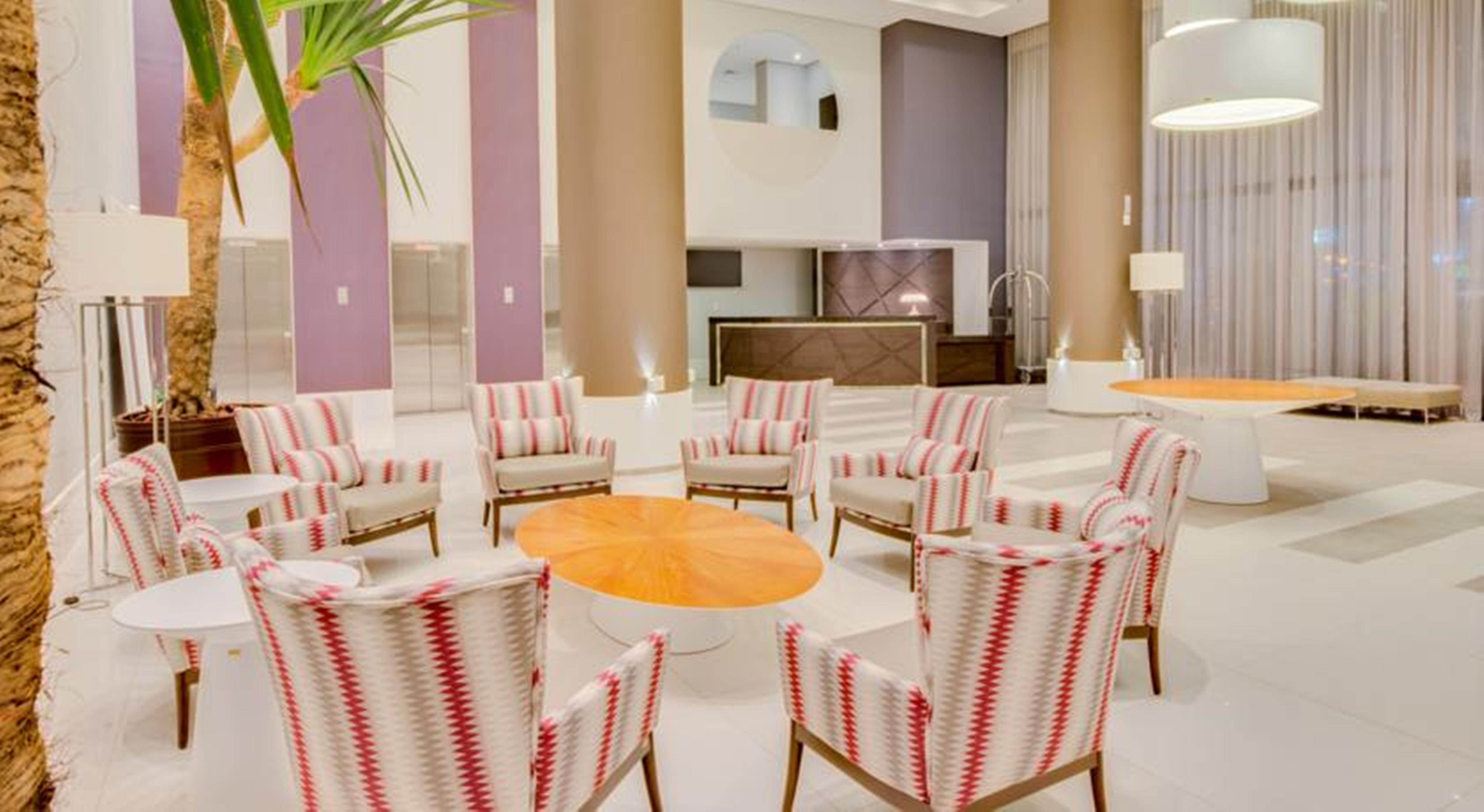 Linx Confins Hotel Екстериор снимка