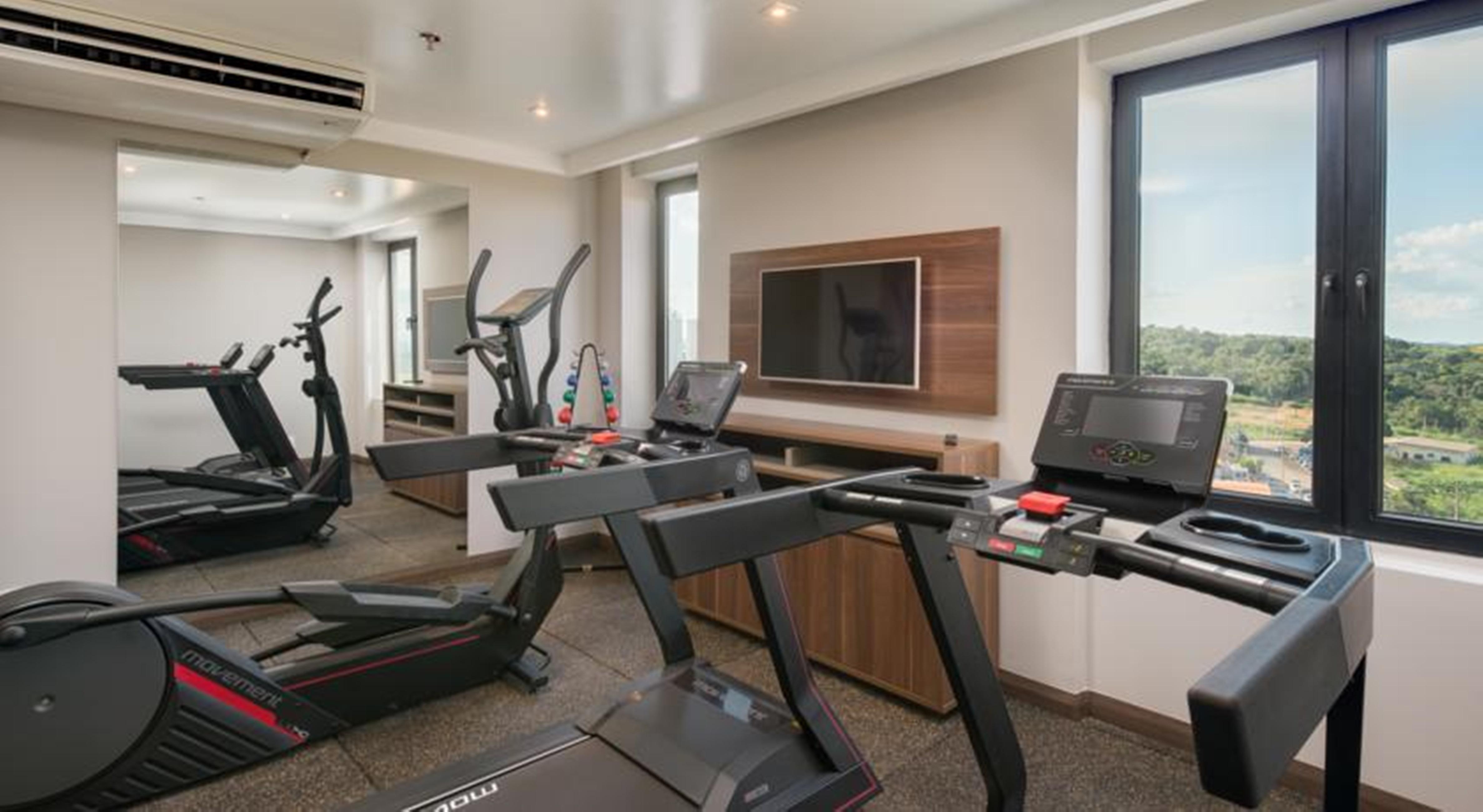 Linx Confins Hotel Екстериор снимка