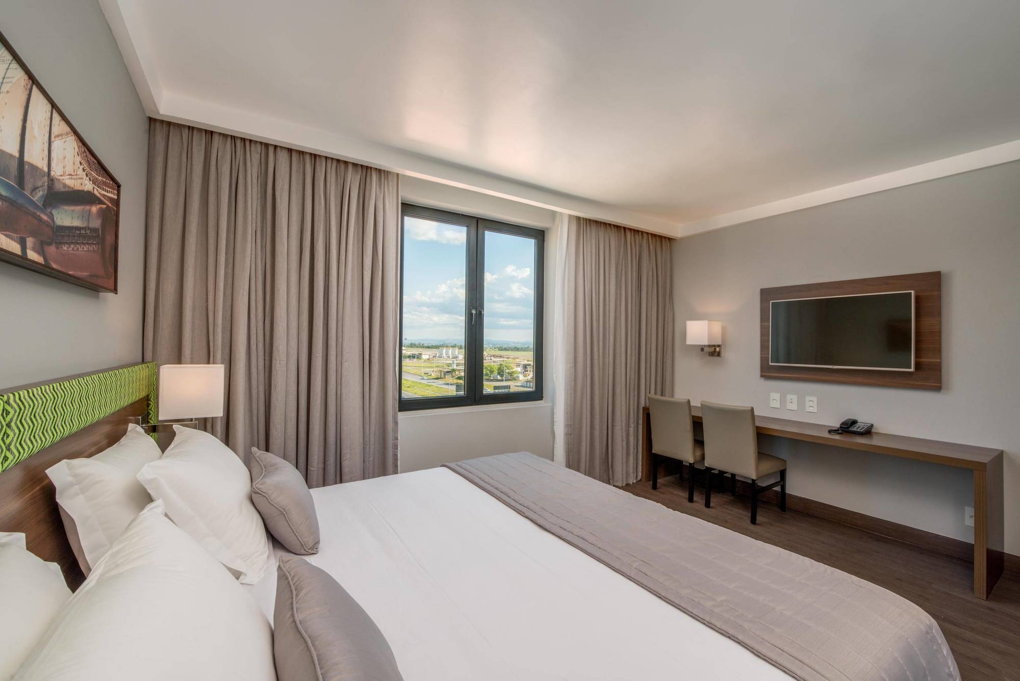 Linx Confins Hotel Екстериор снимка